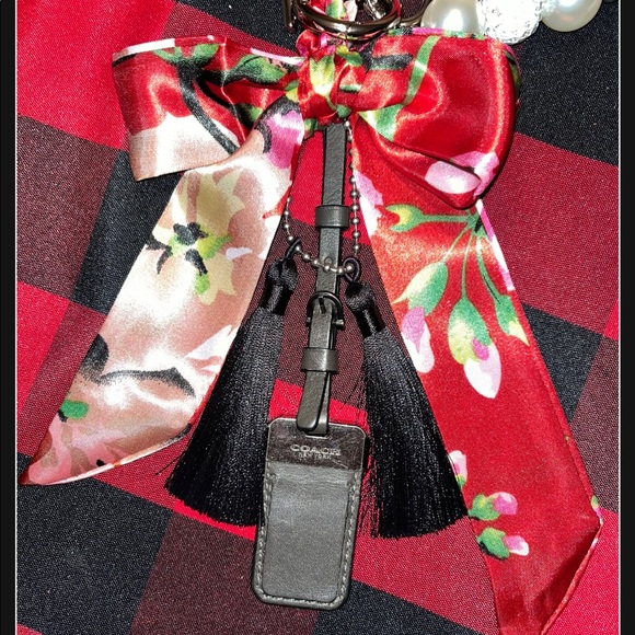 Coach Luggage Tag, Twilly & Pearl Purse Charm/Key Chain - Picture 7 of 7